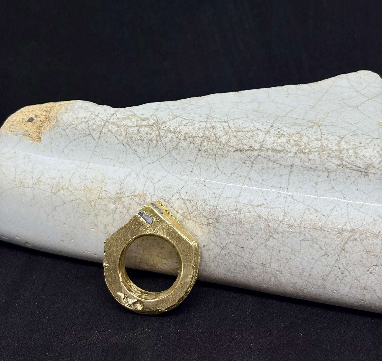 LUMEN brass and sapphire ring